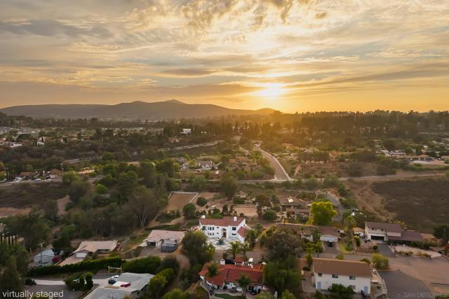 15032 Heath Dr, Poway CA: https://media.crmls.org/mediaz/79003adc-4cee-472c-81e7-b3958012ce52.jpg
