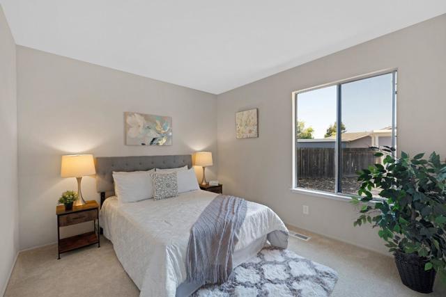 4919 Stafford Place, Newark CA: https://media.crmls.org/mediaz/79005afa-c5c5-43ed-9fed-2e6dba7bbe05.jpg