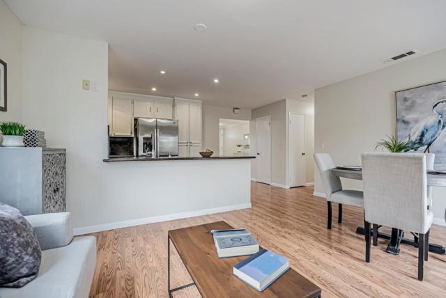3259 San Carvante Way, Union City CA: https://media.crmls.org/mediaz/7900d39b-6ede-4e8d-94e7-e3b88ebe1bff.jpg