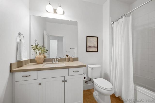 3190 Violet St, San Luis Obispo CA: https://media.crmls.org/mediaz/7901239d-769f-4222-9af1-ef4d72e8f349.jpg