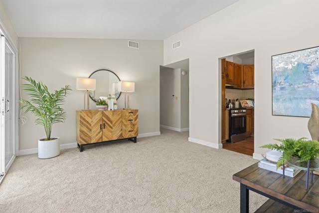 5768 CAMBER DR, San Diego CA: https://media.crmls.org/mediaz/7901f2cc-b881-47eb-9891-da0f4cddab6d.jpg