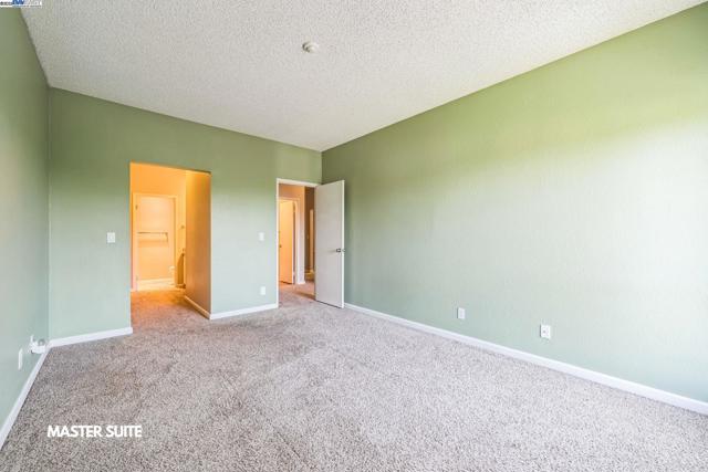 39887 Cedar Blvd, Newark CA: https://media.crmls.org/mediaz/79028ef9-7790-4f36-bf38-291dac775705.jpg
