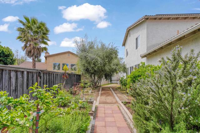 Detail Gallery Image 46 of 46 For 45878 Corte Orizaba, Temecula,  CA 92592 - 5 Beds | 2/1 Baths