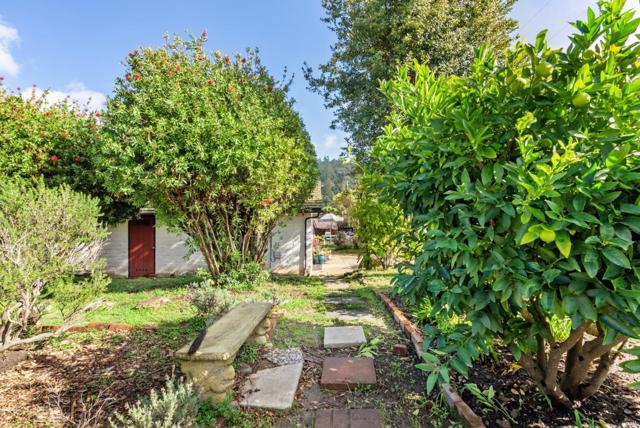 2301 Soquel San Jose Road, Soquel CA: https://media.crmls.org/mediaz/79034ab1-0c16-4d2d-8e75-09bc3bcf39d3.jpg