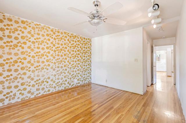945 San Ramon Court, Mountain View CA: https://media.crmls.org/mediaz/790442ac-c09b-4d01-a938-d2ab9facca8c.jpg