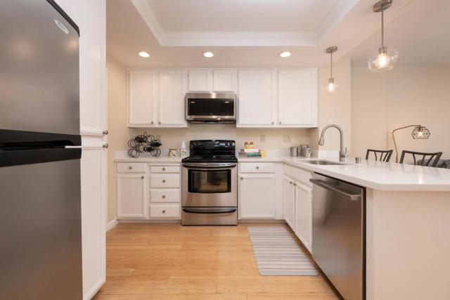 11 Lyonridge Lane, San Mateo CA: https://media.crmls.org/mediaz/7905c628-9982-4fec-8cb8-80d1a4ead020.jpg