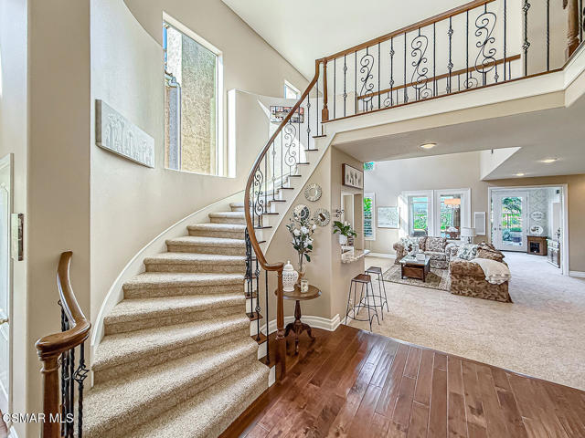 11535 Northdale Drive, Moorpark CA: https://media.crmls.org/mediaz/7906bea8-81a1-4854-9112-d9eefb36c1cc.jpg