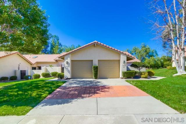 17832 Avenida Cordillera, San Diego CA: https://media.crmls.org/mediaz/790909cc-a737-43a2-8f36-dd4cff37f39c.jpg