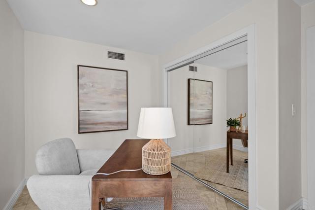 213 Via Palacio, Encinitas CA: https://media.crmls.org/mediaz/7909499f-5b10-409d-8312-d01f5e849f7e.jpg