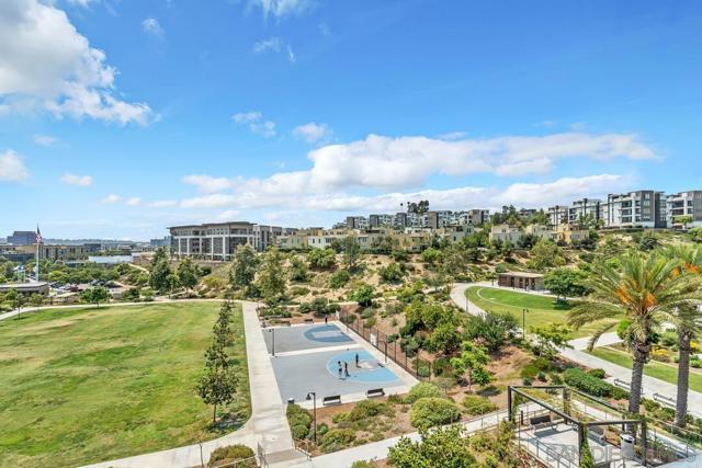 2460 Community Lane, San Diego CA: https://media.crmls.org/mediaz/7909c59b-bcd7-4ec1-b02d-0bb0fe9cb458.jpg