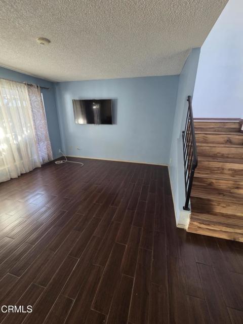 Detail Gallery Image 12 of 34 For 430 W Santa Barbara St, Santa Paula,  CA 93060 - 3 Beds | 2/1 Baths