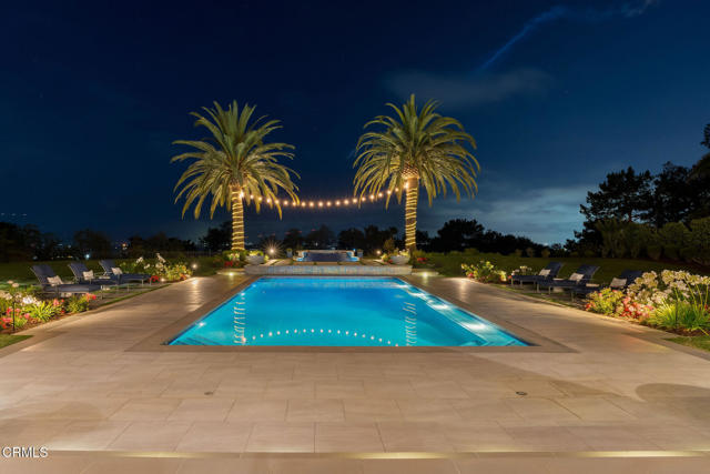 1069 Corte Barroso, Camarillo CA: https://media.crmls.org/mediaz/790a8918-c7b7-4b14-90c6-c854a22aee1b.jpg