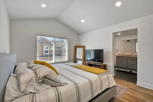 Detail Gallery Image 19 of 29 For 6586 Daylily Dr, Carlsbad,  CA 92011 - 3 Beds | 2/1 Baths