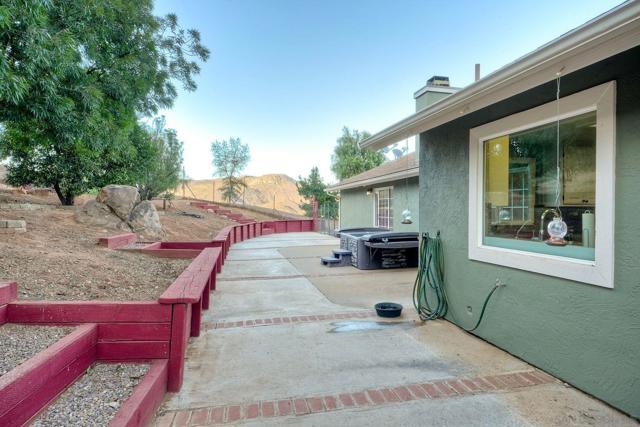 23003 Arjo Lane, Ramona, California 92065, 3 Bedrooms Bedrooms, ,2 BathroomsBathrooms,Single Family Residence,For Sale,Arjo Lane,250040733SD