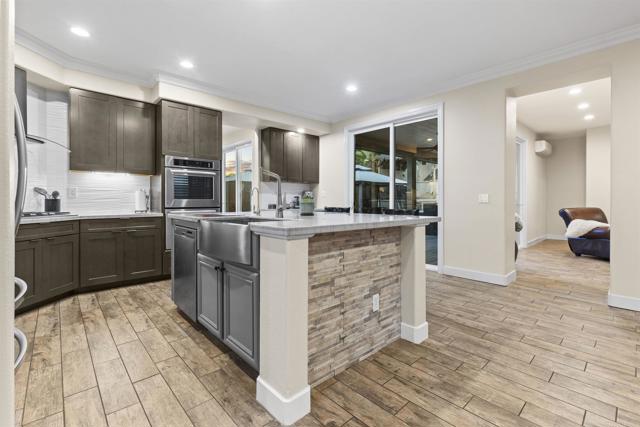 1209 Morgan Hill Drive, Chula Vista CA: https://media.crmls.org/mediaz/790ccc8a-dc0c-44cf-bae0-1908b4285c8a.jpg