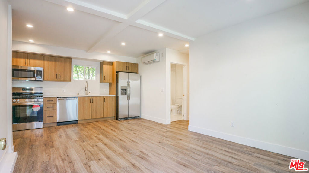 MLS #26859569 image #23