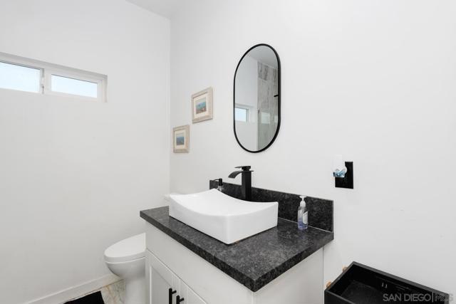 Image 10 of 41 For 12953 Carriage Rd