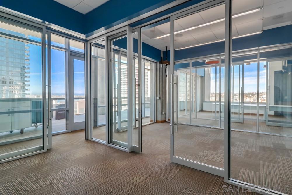 MLS #250032382SD img 13