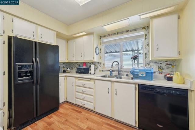 327 La Vina, Pacheco CA: https://media.crmls.org/mediaz/7910aedd-6306-42a2-98f6-8f52d7225b0b.jpg