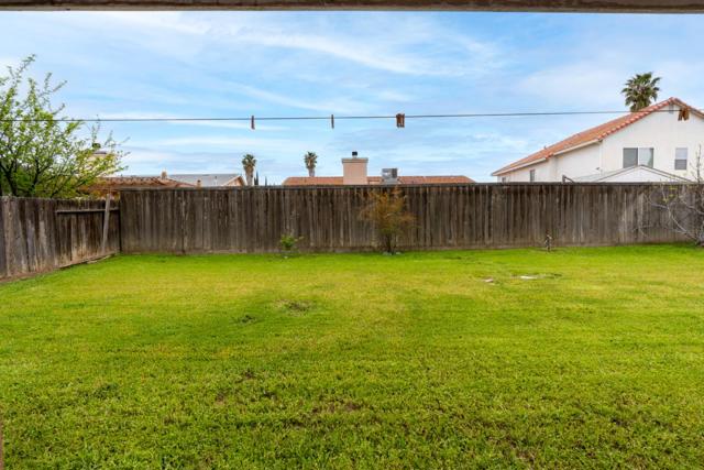 2231 Racquet Club Drive, Los Banos CA: https://media.crmls.org/mediaz/79113a82-e650-443a-810a-d6c506dc9f79.jpg