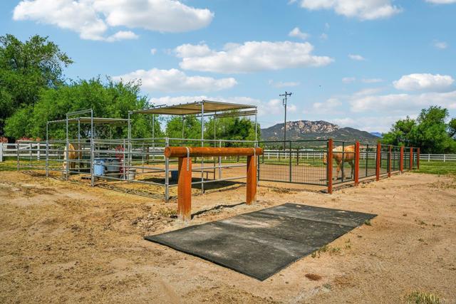 Image 29 of 61 For 41879 Indian Hill Trail