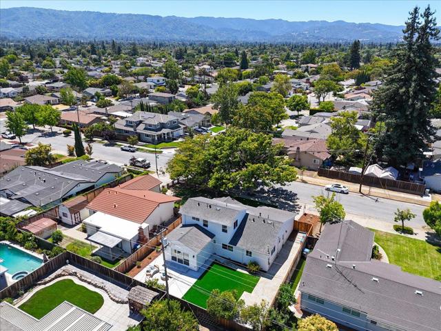 2286 Weston Drive, San Jose CA: https://media.crmls.org/mediaz/79121255-e465-4738-b432-8f4b439b7ddb.jpg