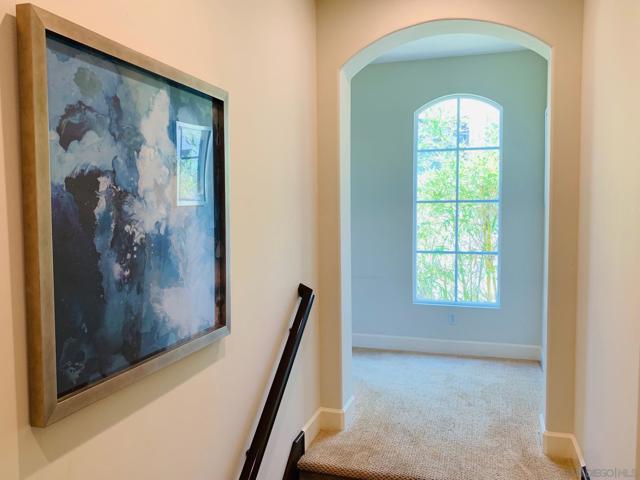 5199 Seagrove Place, San Diego CA: https://media.crmls.org/mediaz/7914680e-7c37-4b92-a01c-9f78cfbcac1c.jpg