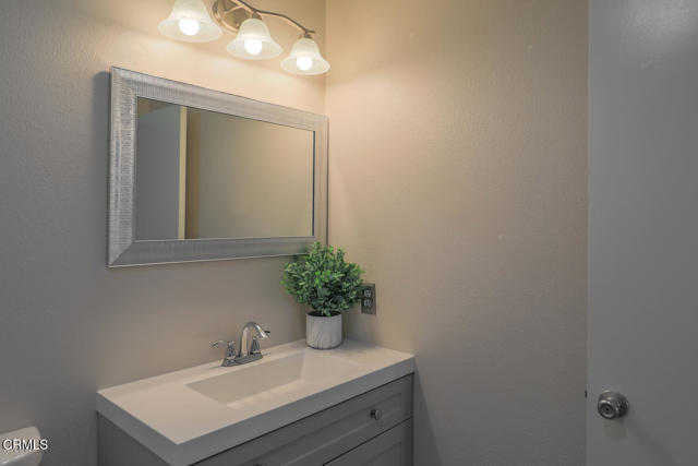 784 Seawind Way, Port Hueneme CA: https://media.crmls.org/mediaz/79153d1c-1a83-4c97-b8f4-e33a723eec7d.jpg