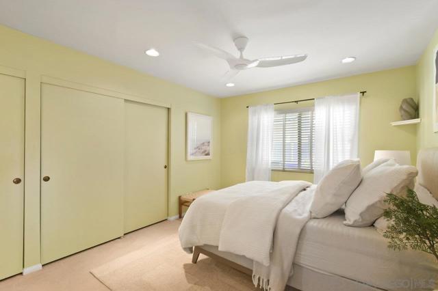 9633 Pebble Beach Dr, Santee CA: https://media.crmls.org/mediaz/7915820a-0ad5-4234-a382-ce1ad49c651c.jpg
