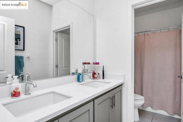 5153 MANIAGO WAY, Antioch CA: https://media.crmls.org/mediaz/7915e172-c77c-406a-8e4b-a7f4b1f401f9.jpg