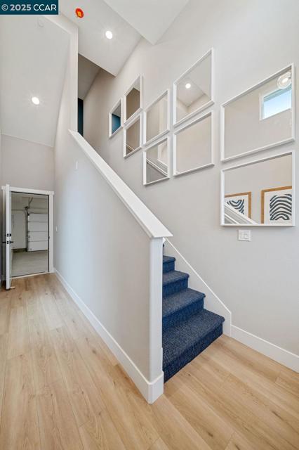 27264 Cosmo Ct, Hayward CA: https://media.crmls.org/mediaz/79165c10-f487-465a-9185-3bc94575599c.jpg