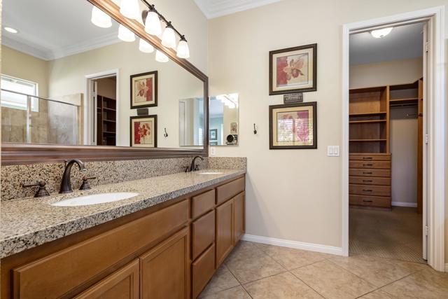 61414 Topaz Drive, La Quinta CA: https://media.crmls.org/mediaz/791708c1-c0c3-4c26-af6f-3cb0905ec9ae.jpg