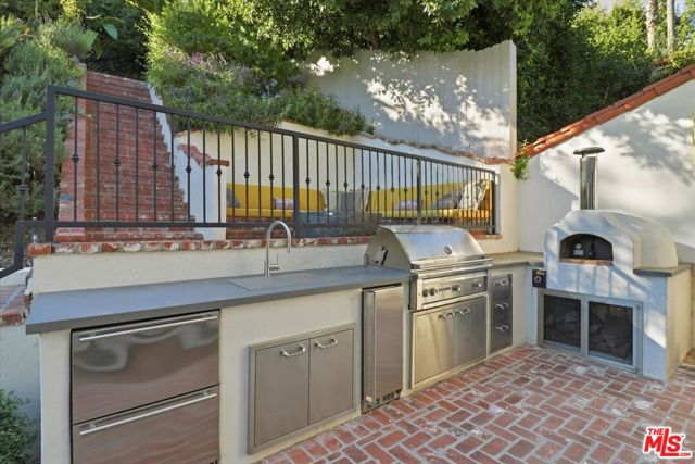 2003 El Cerrito Place, Los Angeles CA: https://media.crmls.org/mediaz/791783a6-6bf4-41f6-8643-d623eed30678.jpg