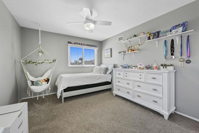 Detail Gallery Image 9 of 59 For 825 Robert Ln, Encinitas,  CA 92024 - 4 Beds | 3 Baths