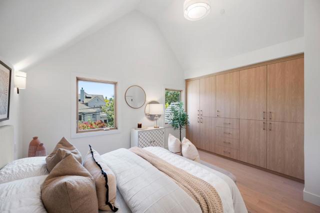 2205 Adeline Drive, Burlingame CA: https://media.crmls.org/mediaz/79194d7d-4e6d-446d-bdab-47f8d32a4624.jpg