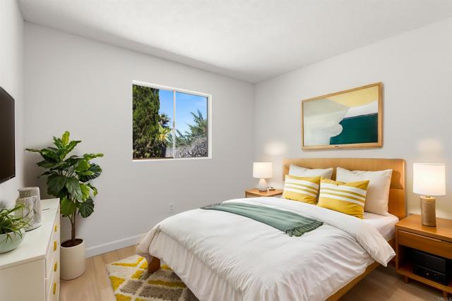 11370 Paseo Albacete Avenue, San Diego CA: https://media.crmls.org/mediaz/7919703d-940e-4f45-9bf6-956d66006b04.jpg