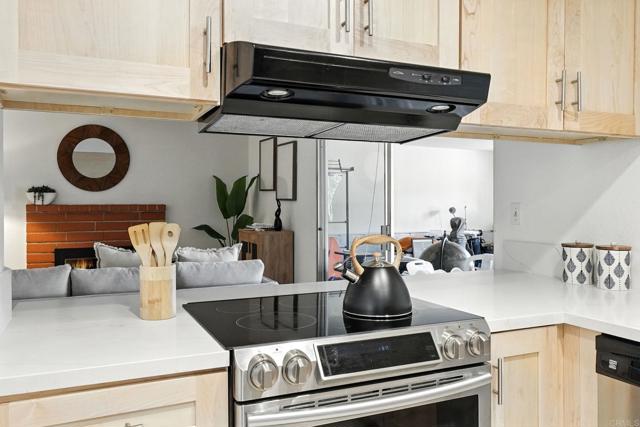 3444 Corte Loro, San Diego CA: https://media.crmls.org/mediaz/7919ef46-7d5c-4841-8684-e5af86c37eb9.jpg