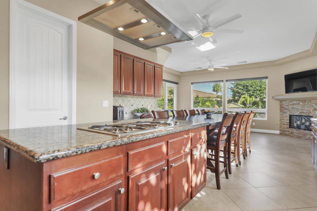 MLS #219138703DA image #17