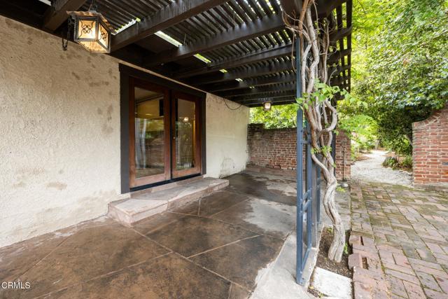 Detail Gallery Image 17 of 29 For 1712 N El Molino Ave, Pasadena,  CA 91104 - 3 Beds | 2 Baths