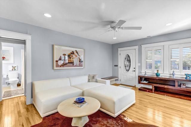 Detail Gallery Image 6 of 39 For 3544 Boundary St, San Diego,  CA 92104 - 2 Beds | 1 Baths