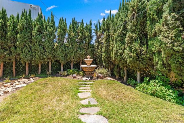 4386 Adams Ave, San Diego CA: https://media.crmls.org/mediaz/791dfeb3-95d7-4d33-b1a0-6d9a5b468a76.jpg