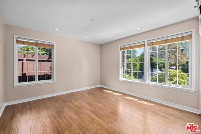 7241 Forbes Avenue photo 24