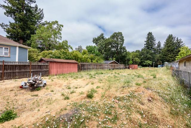 715 Tupper Street, Santa Rosa CA: https://media.crmls.org/mediaz/791ef69e-fca1-40f9-b694-3ea8730590d2.jpg