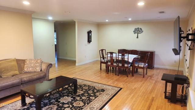 Detail Gallery Image 3 of 25 For 1772 Corson St, Pasadena,  CA 91106 - 3 Beds | 2 Baths