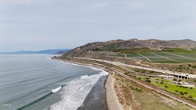 2711 2715 Dawson Avenue, Ventura CA: https://media.crmls.org/mediaz/791f658a-4934-4aad-8f39-20df025384b5.jpg