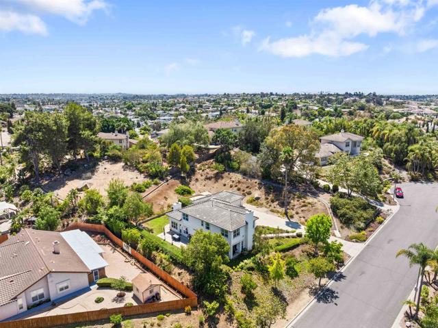 Detail Gallery Image 60 of 67 For 1957 Cresthaven Dr, Vista,  CA 92084 - 4 Beds | 3 Baths