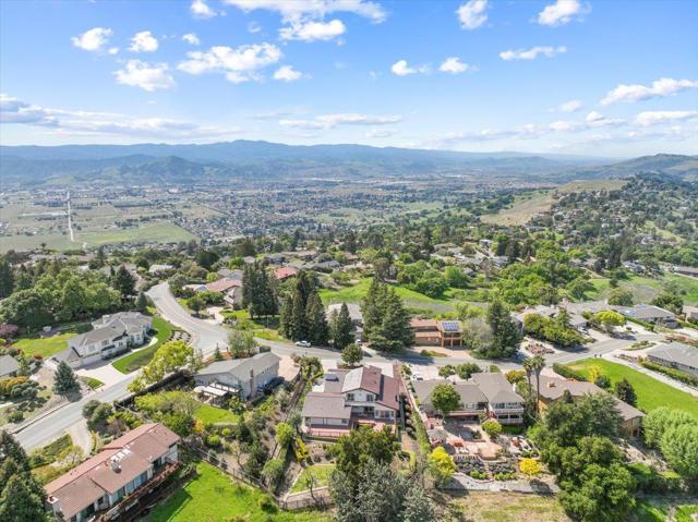 16385 Jackson Oaks Drive, Morgan Hill CA: https://media.crmls.org/mediaz/791faff9-df39-4f5d-9ff8-6f4a06a90670.jpg