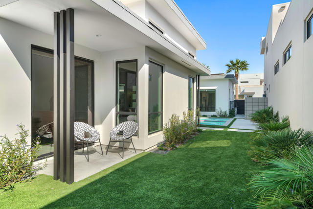 161 Holliday Way, Palm Springs CA: https://media.crmls.org/mediaz/791ffb5e-1d67-490e-82ee-4a02022c268a.jpg