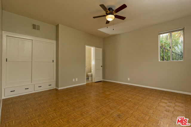 4188 Division Street, Los Angeles CA: https://media.crmls.org/mediaz/7920c36f-444c-43d8-b070-ce68603603e9.jpg