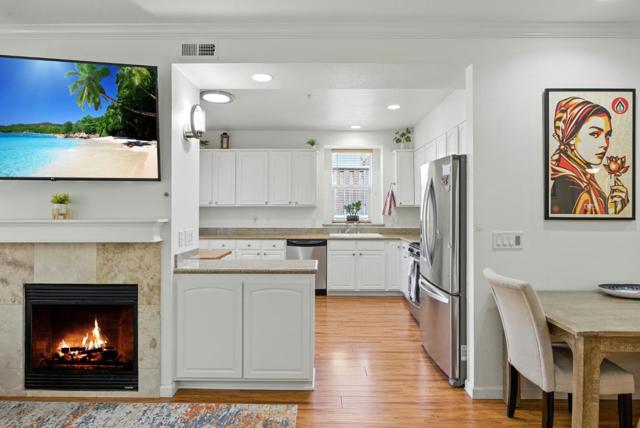 268 Bluebonnet Lane, Scotts Valley CA: https://media.crmls.org/mediaz/792191d9-ec4d-4238-9a3d-1adaa3038ade.jpg